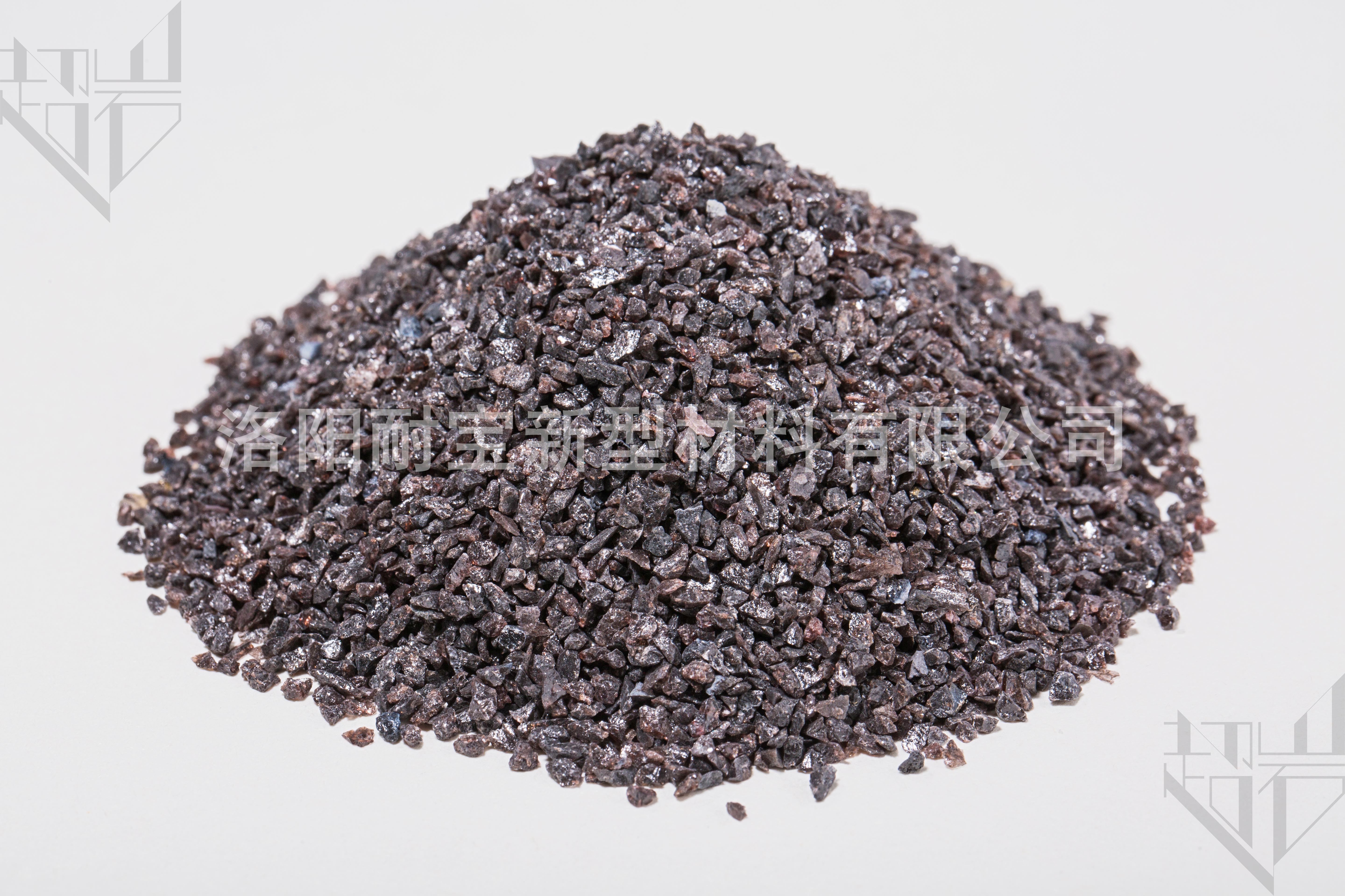 棕剛玉對(duì)輥砂磨料